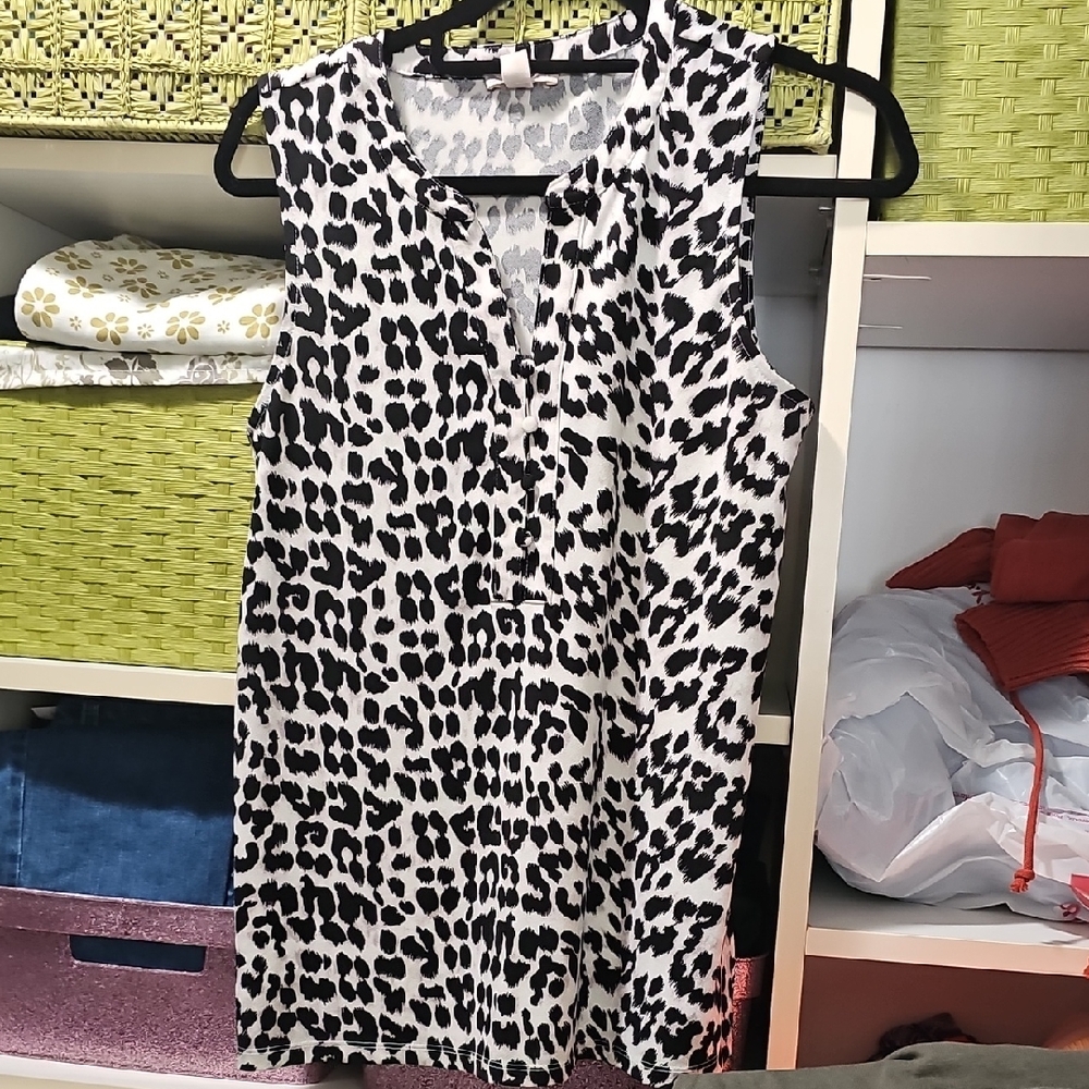 Women's Brand New Women's Size Medium Ellane Rose Sleeveless Leopard Blouse Top